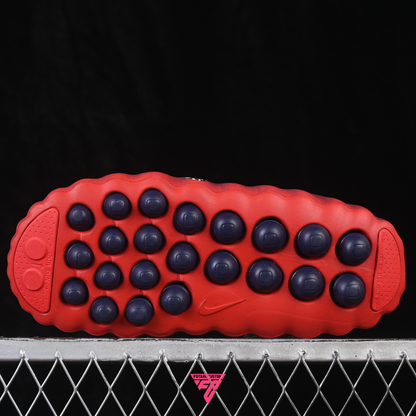 Nike Mind 001, Team Red University
