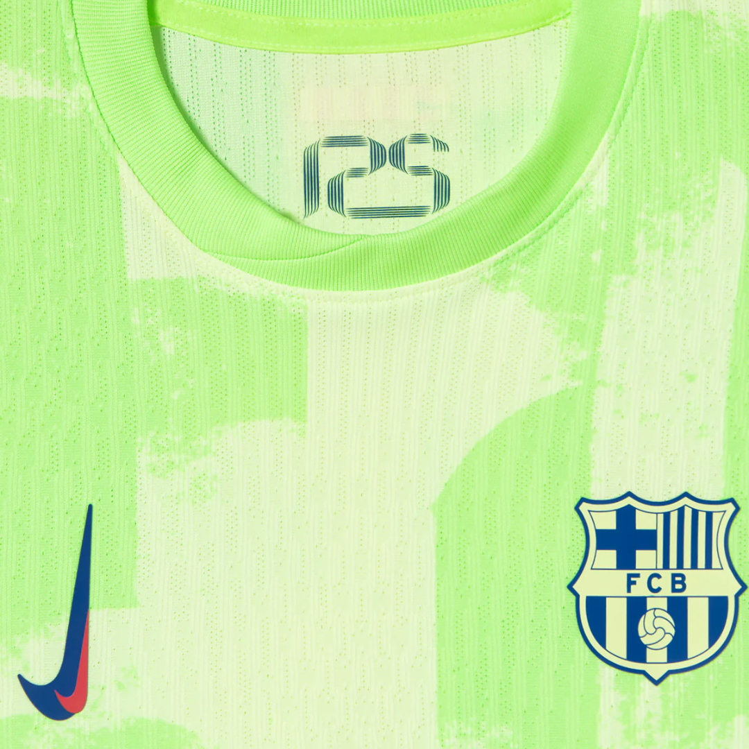 Tricou FC Barcelona 24/25 Third, Jucator