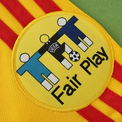 Tricou Romania 2000, Retro