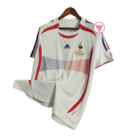 Tricou Franta 2006 Away, Retro